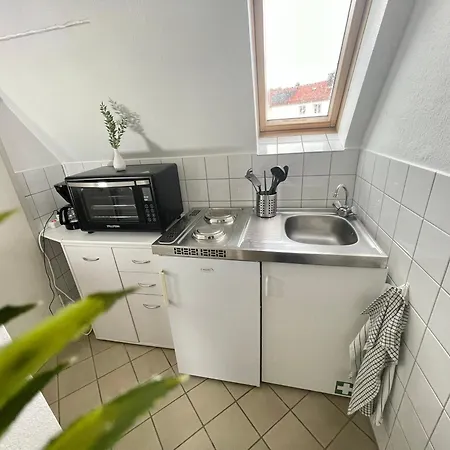 1-room - Parking - Balcony - Wlan - Smart-tv - Kitchen Apartment